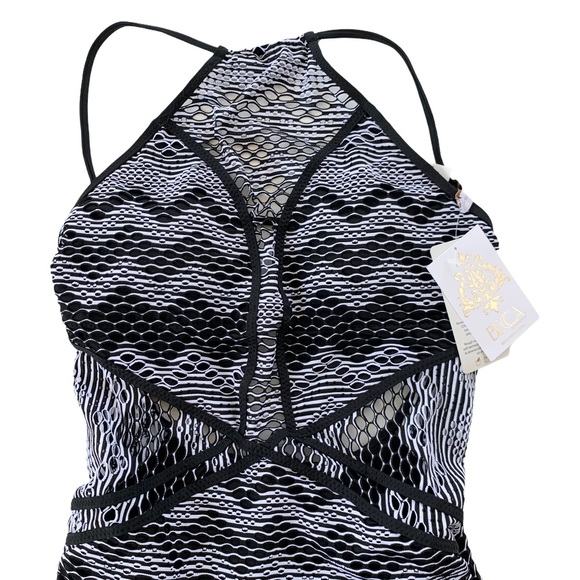 BECCA Aurora High Neck Crochet Lace Swimsuit S NWT - Picture 5 of 13